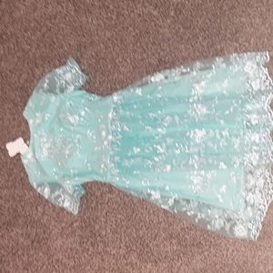 New Hebos Homecoming Dress